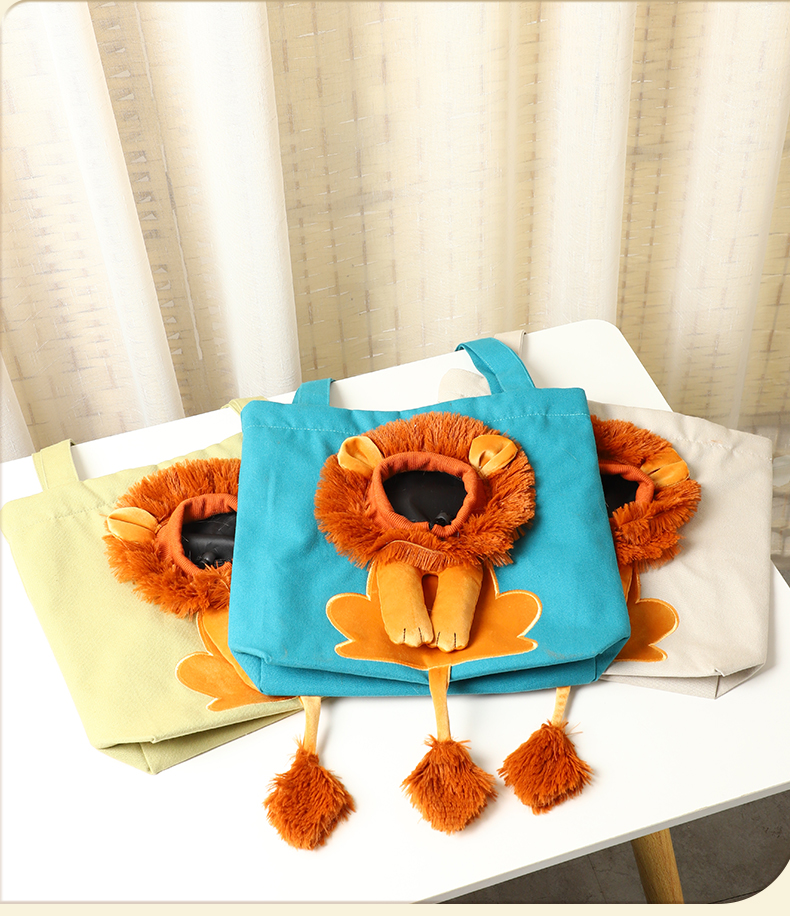 Nylon Pet Carrier Bag with Open-Window Design & Lion Print – Voyla™