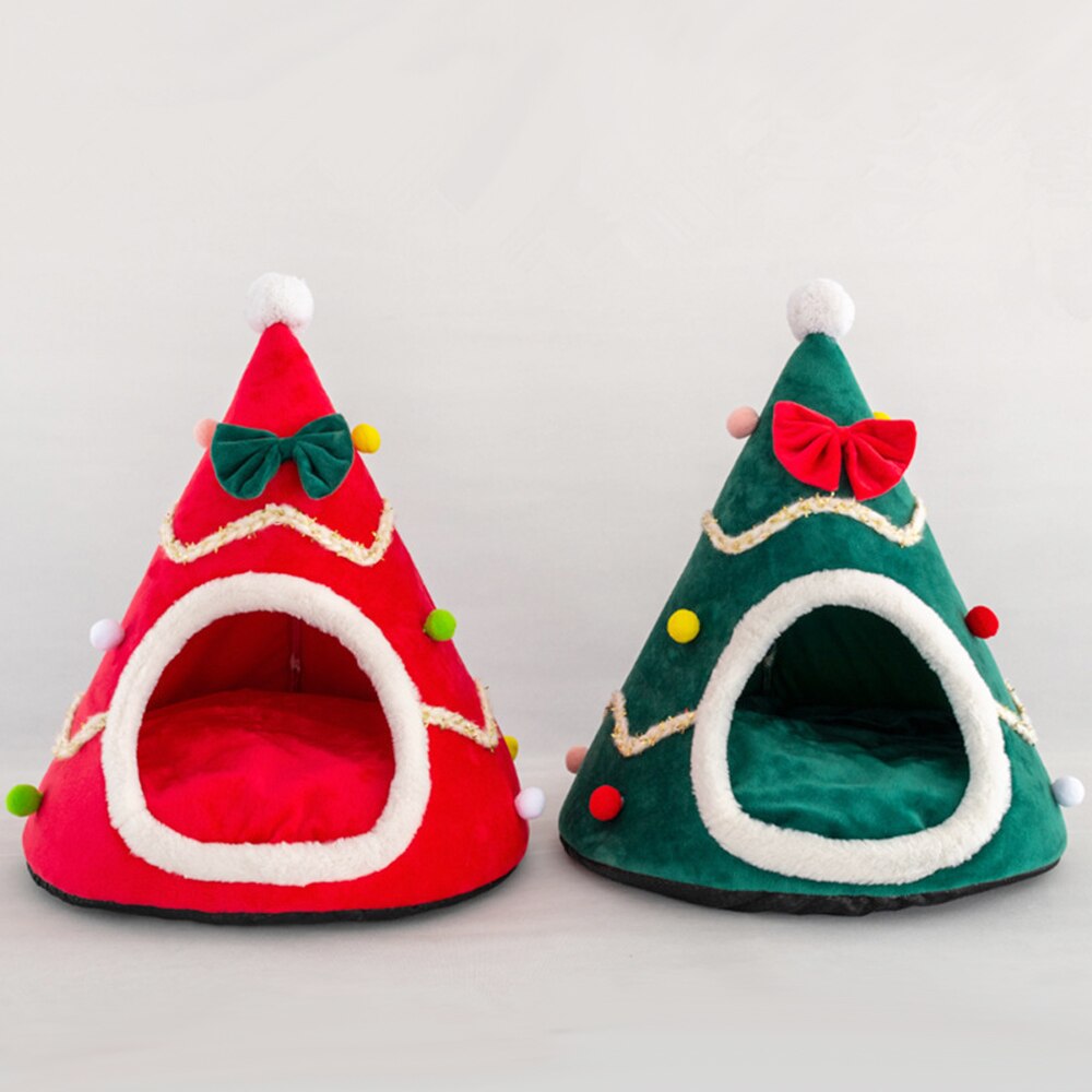 Christmas Tree Pet Cave Bed in Plush & Velvet – HollyHide™