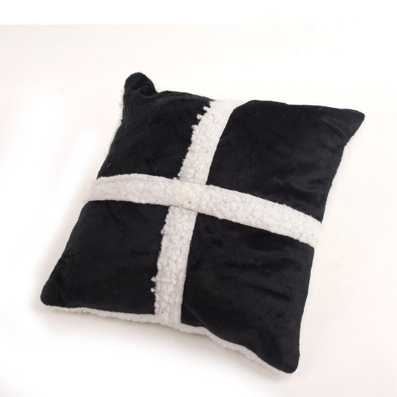 Velvet Pet Bed with Removable Cover & Non-Slip Base – Restelle™