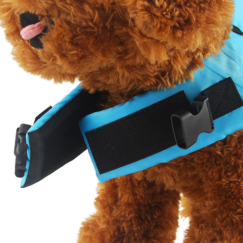 Shark-Print Dog Life Jacket – AquaFin™