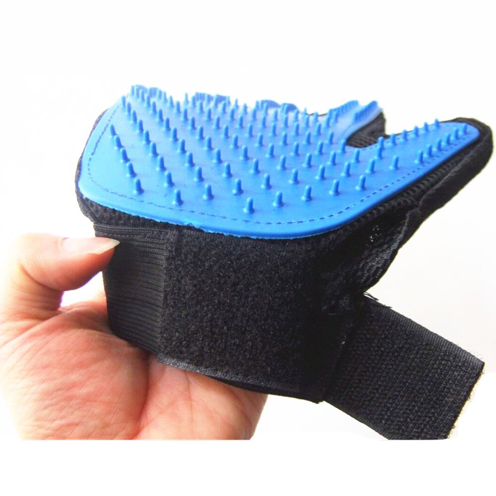 Pet Grooming Glove for Hair Removal & Massage – FurSweep™