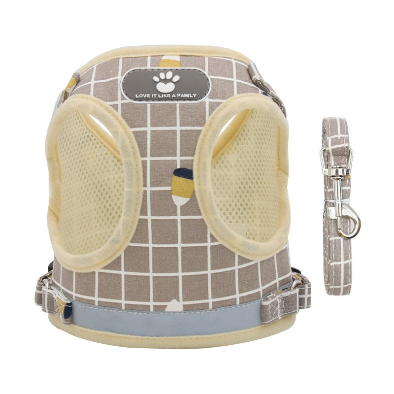 Plaid Reflective Pet Vest Harness with Leash Set – Plaidly™