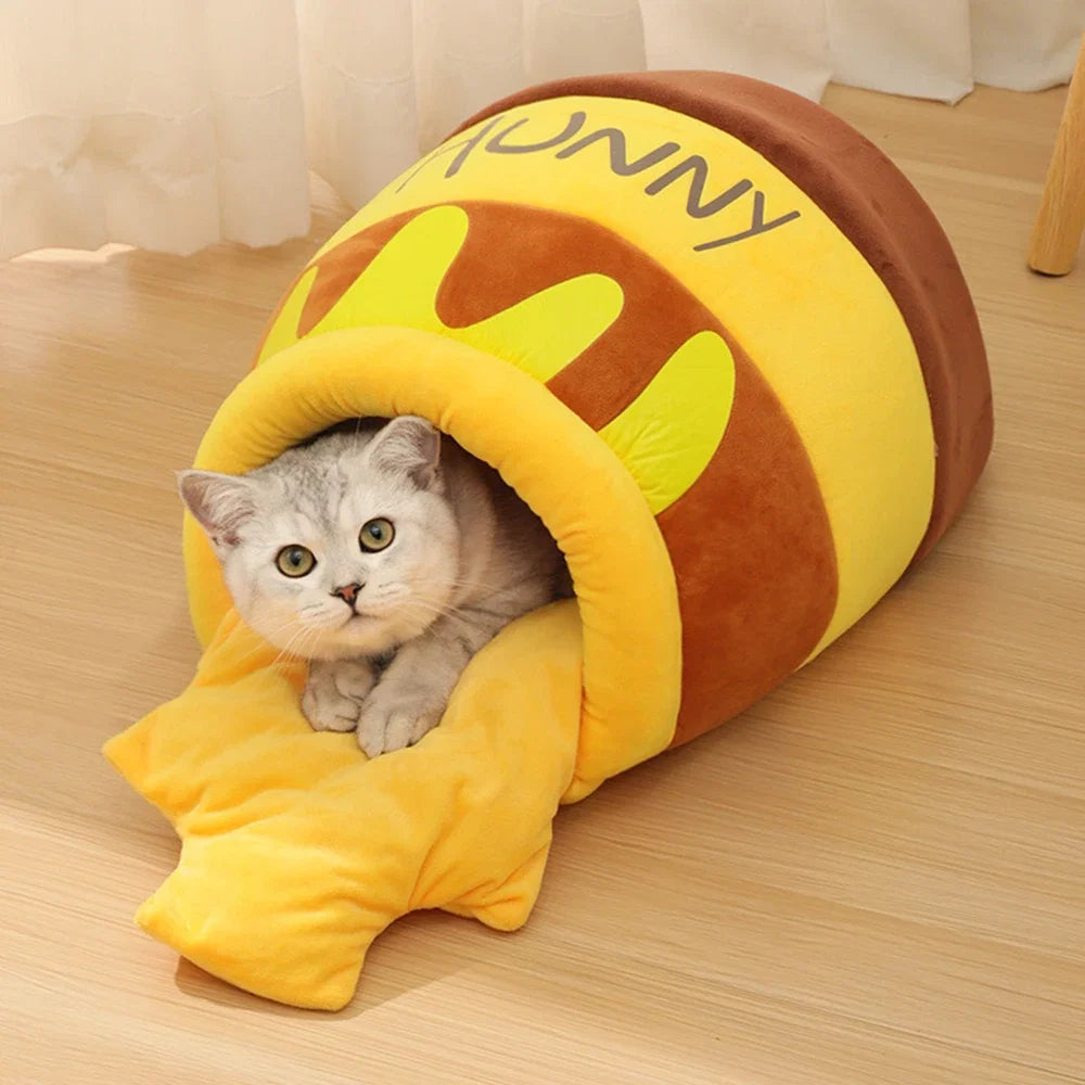 Honey Pot Cave Pet Bed in Yellow – HoneyNest™