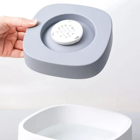 Floating Anti-Splash Pet Bowl – No-Spill Water Dish – Floatie™
