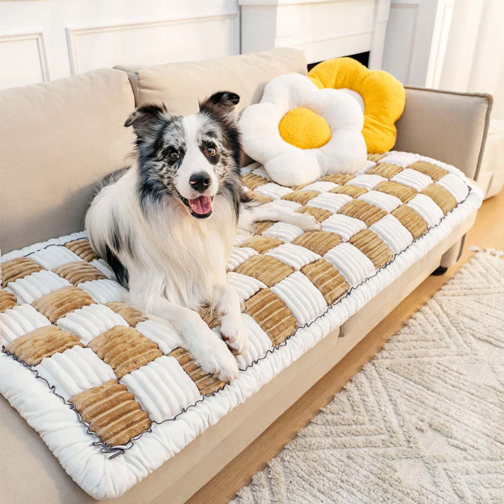 Velvet Pet Sleeping Mat in Multiple Sizes – Velora™