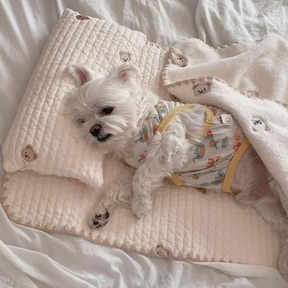 3-Piece Pet Bedding Set with Bear Embroidery – BearNest™
