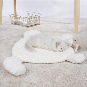 Sheep-Shaped Pet Bed Mat with Non-Slip Design for Cats & Dogs – Woolsy™
