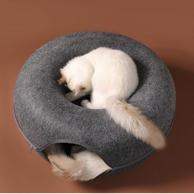 Round Tunnel Pet House with Full-Zip Opening – Viko