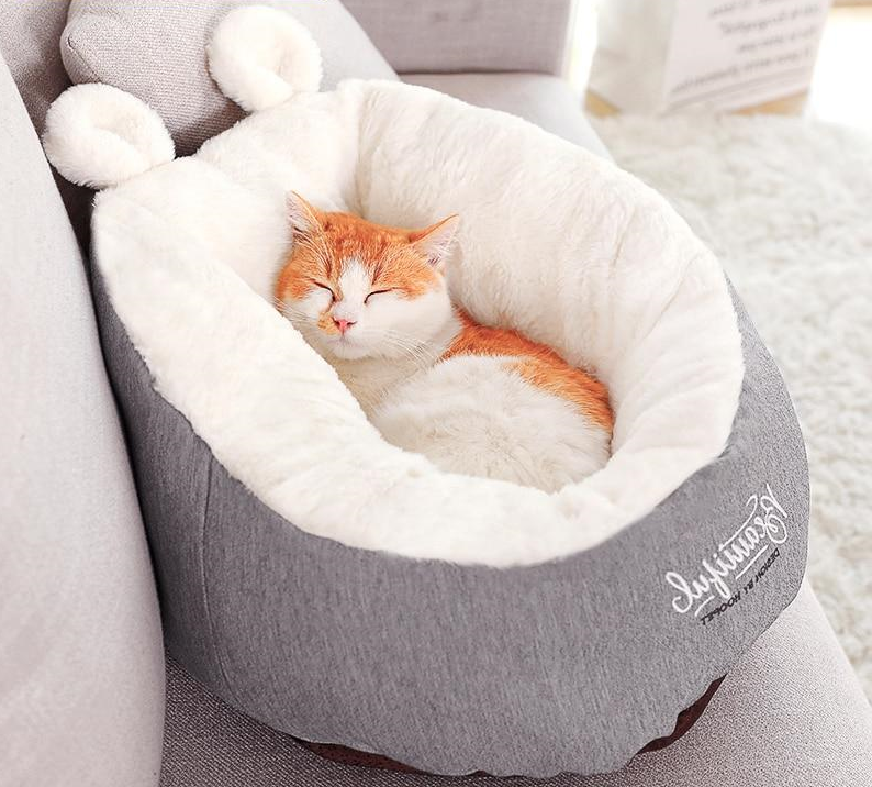 Cotton Pet Bed in White & Gray – CloudNest™