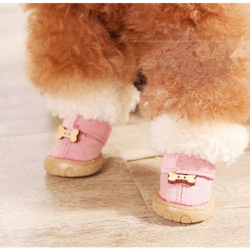 Pet Shoes 4-Piece Set for Small Pets – SnowStep™