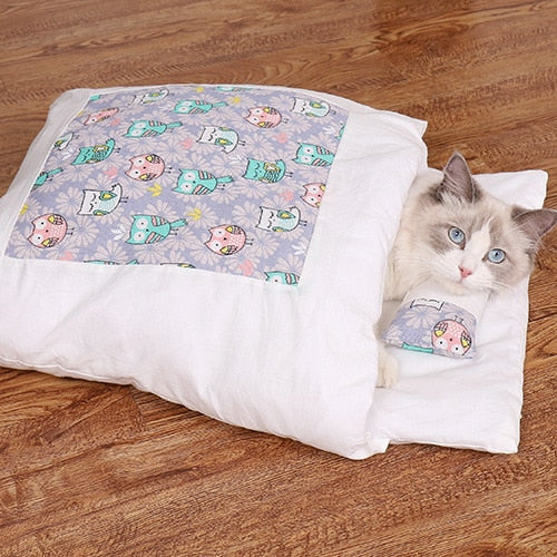 Cotton Pet Sleeping Bag Cave Bed with Pillow for Cats & Dogs – Nestora™