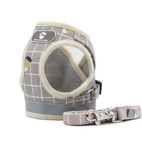 Plaid Reflective Pet Vest Harness with Leash Set – Plaidly™