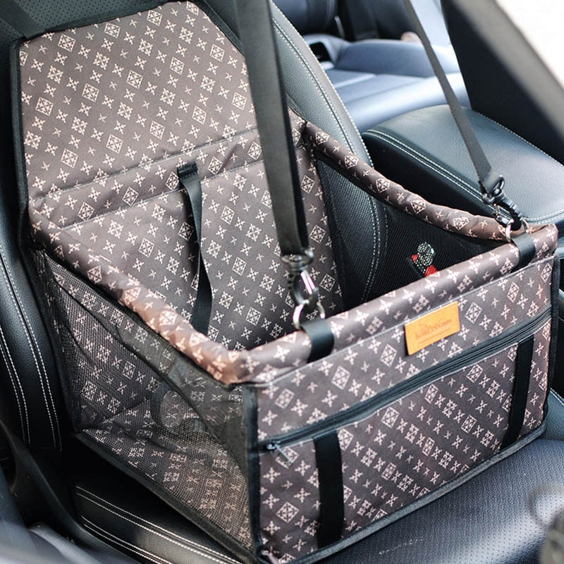 Pet Car Seat with Built-In Safety Belt, Oxford Fabric – Trexo™
