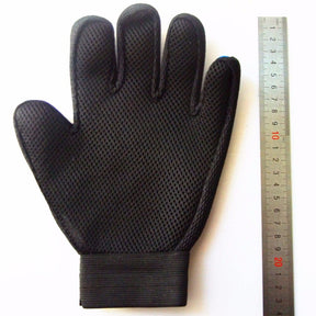 Pet Grooming Glove for Hair Removal & Massage – FurSweep™