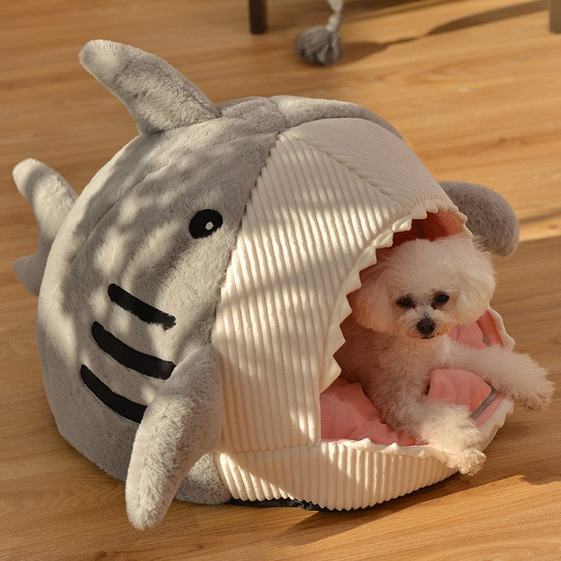 Shark-Shaped Pet Cave Bed with Non-Slip Bottom – SharkNook™