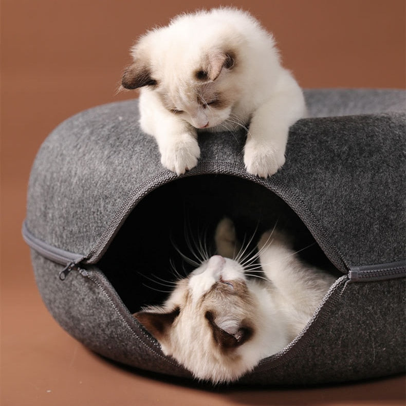 Round Tunnel Pet House with Full-Zip Opening – Viko