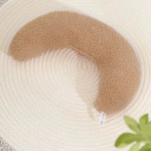 Soft Moon-Shaped Cotton Pet Pillow for Dogs & Cats – Lunetta™