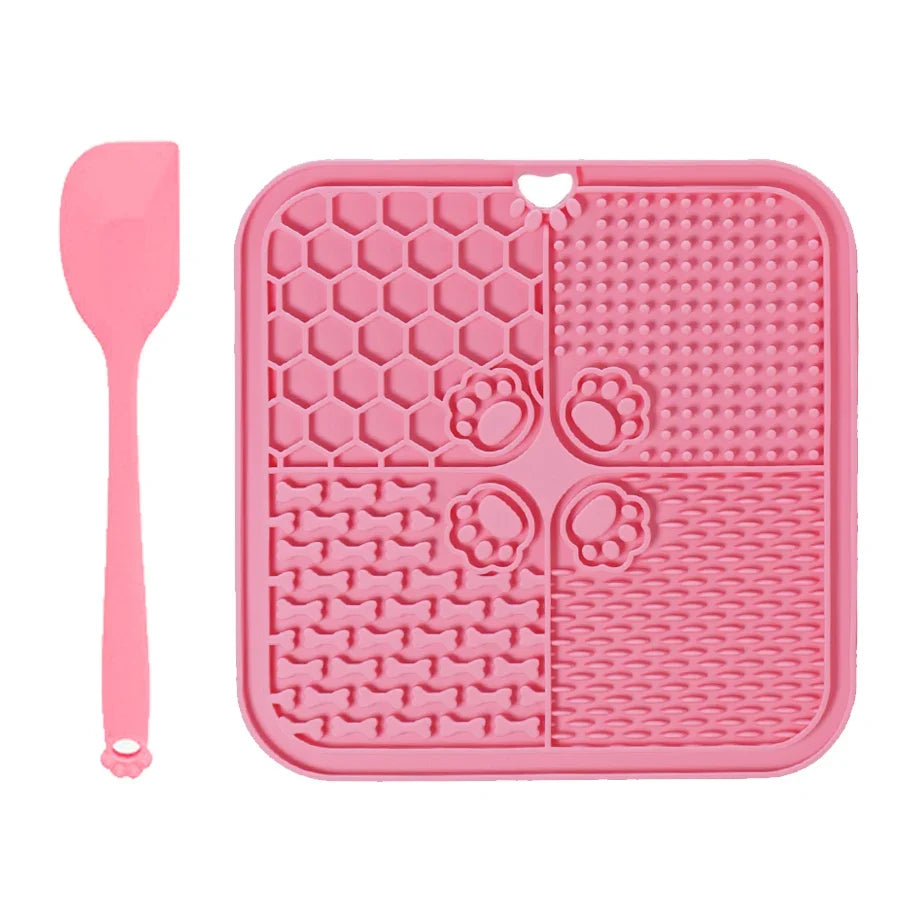 Silicone Slow Feeder Licking Mat with Spatula for Dogs & Cats – Lapzo™