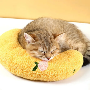 Soft Moon-Shaped Cotton Pet Pillow for Dogs & Cats – Lunetta™