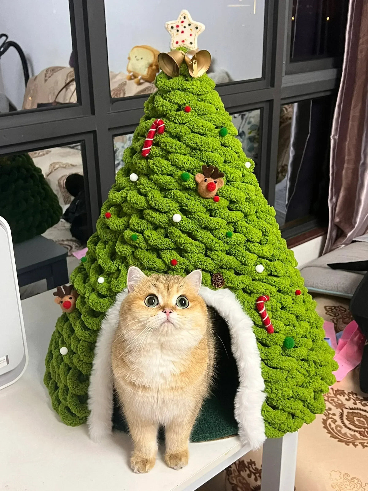 Christmas Tree Pet Cave Bed DIY Decorating Kit – MerryNook™