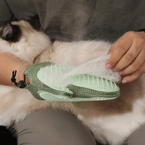 Reusable Pet Grooming Glove for Deshedding Dogs & Cats – Mittly™