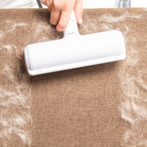 Reusable Pet Hair Remover Brush with Self-Cleaning Container – ShedAway™