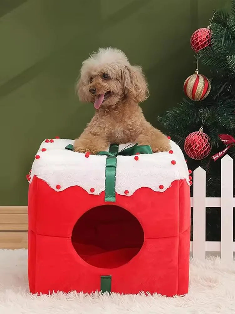Gift-Shaped Pet Cave Bed with Arctic Velvet & PP Cotton – GiftNest™