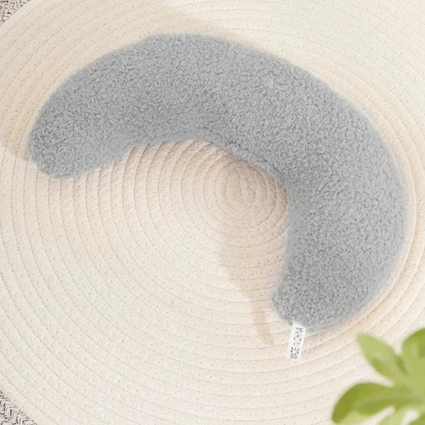 Soft Moon-Shaped Cotton Pet Pillow for Dogs & Cats – Lunetta™