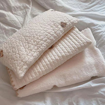 3-Piece Pet Bedding Set with Bear Embroidery – BearNest™