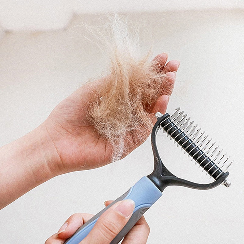 Stainless Steel Pet Deshedding Comb for Dogs & Cats – Detanglo™