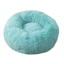 Round Plush Pet Bed with Long Soft Fur, Lightweight & Portable – Plumo™