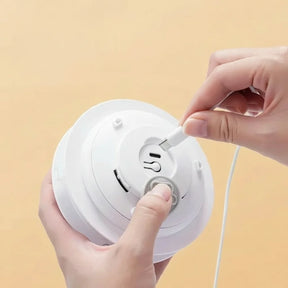 Interactive Rechargeable Motion Toy for Cats – Squigglo™