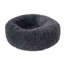 Round Plush Pet Bed with Long Soft Fur, Lightweight & Portable – Plumo™