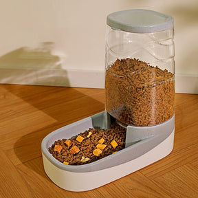 Vertical Pet Feeder & Water Dispenser with Anti-Spill Design – Vertiflow™