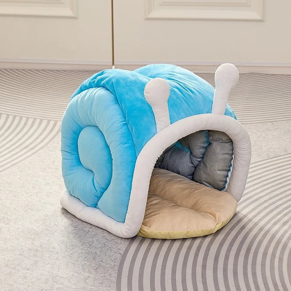 Snail-Shaped Cave Pet Bed with Washable Cushion – SnailNest™