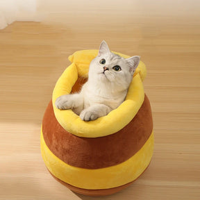 Honey Pot Cave Pet Bed in Yellow – HoneyNest™