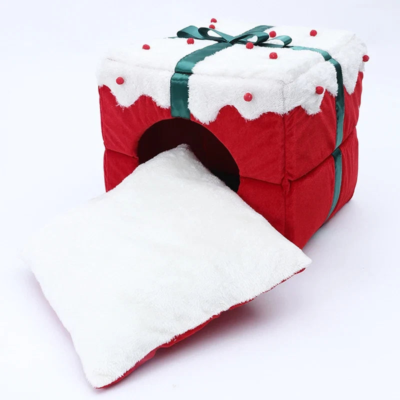 Gift-Shaped Pet Cave Bed with Arctic Velvet & PP Cotton – GiftNest™