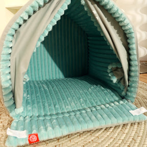 Pet House Bed with Single or Double Curtain – Nooksy™