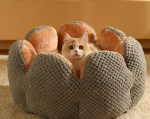 Flower-Shaped Velvet Puff Pet Bed, Soft Round Cushion – Blooma™