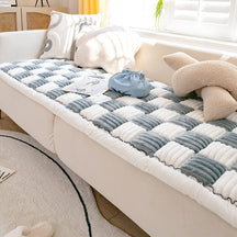 Velvet Pet Sleeping Mat in Multiple Sizes – Velora™
