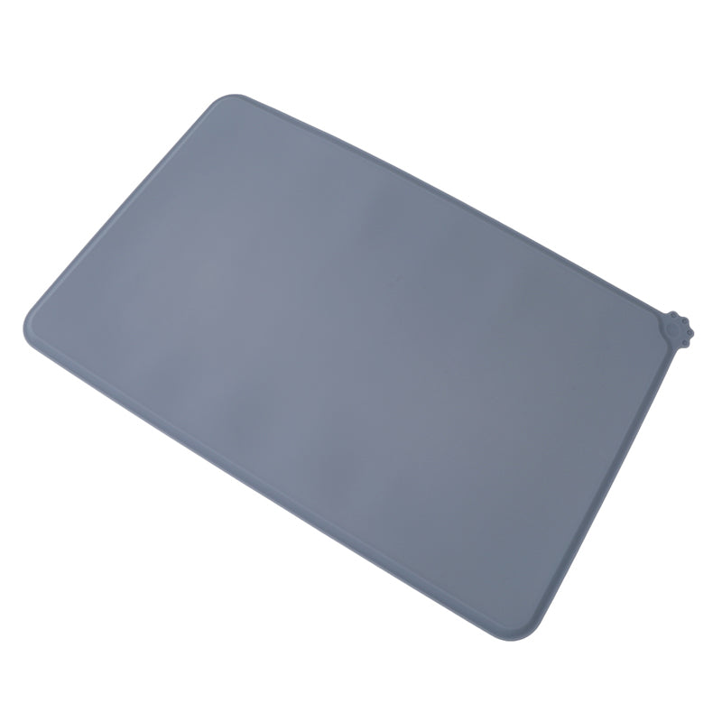 Foldable Silicone Pet Feeding Mat – Silvo™